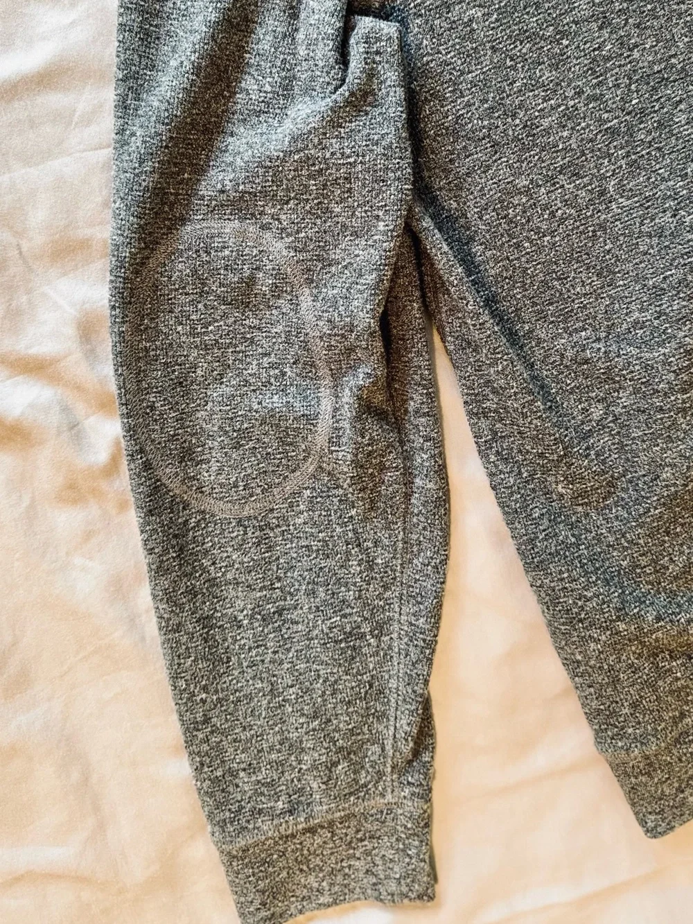 BANANA REPUBLIC Marled Charcoal Grey Crewneck Sweatshirt Sweater Elbow Patches
